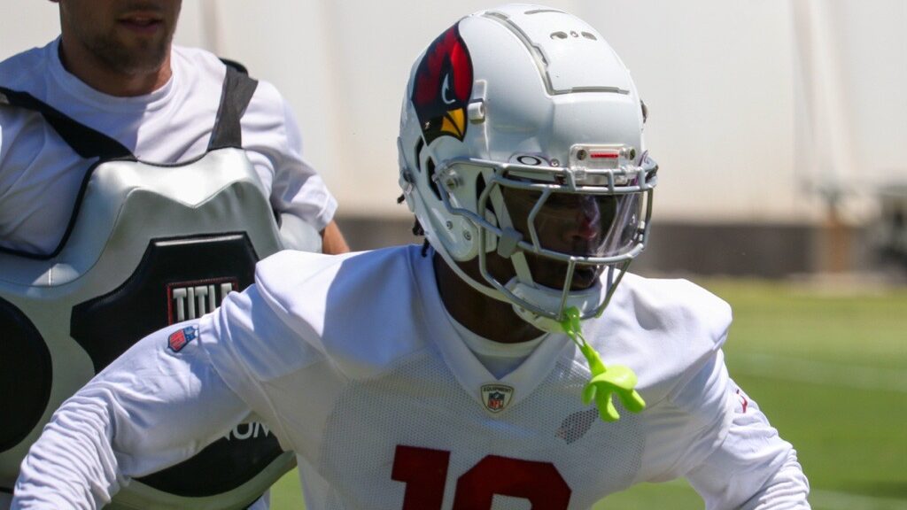 Max Melton, Elijah Jones 'growing together' alongside Arizona's young CBs