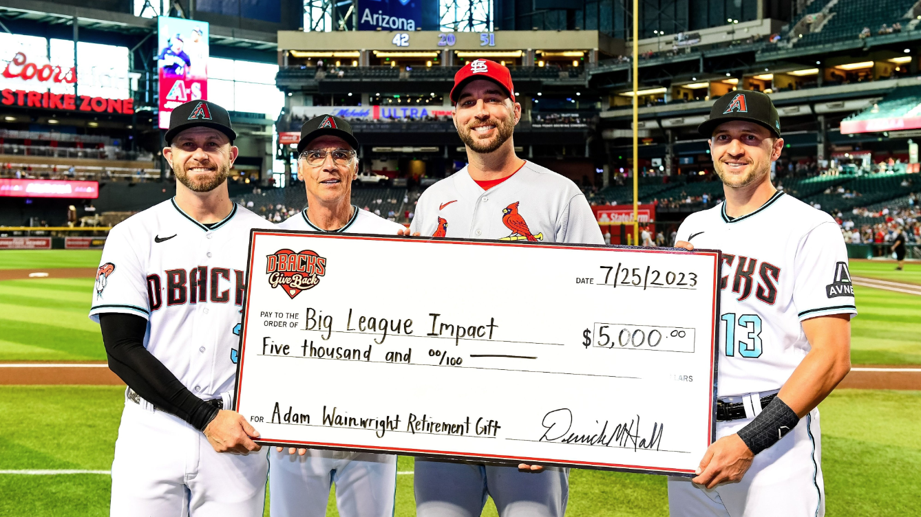 Adam Wainwright (St. Louis Cardinals Twitter photo)...